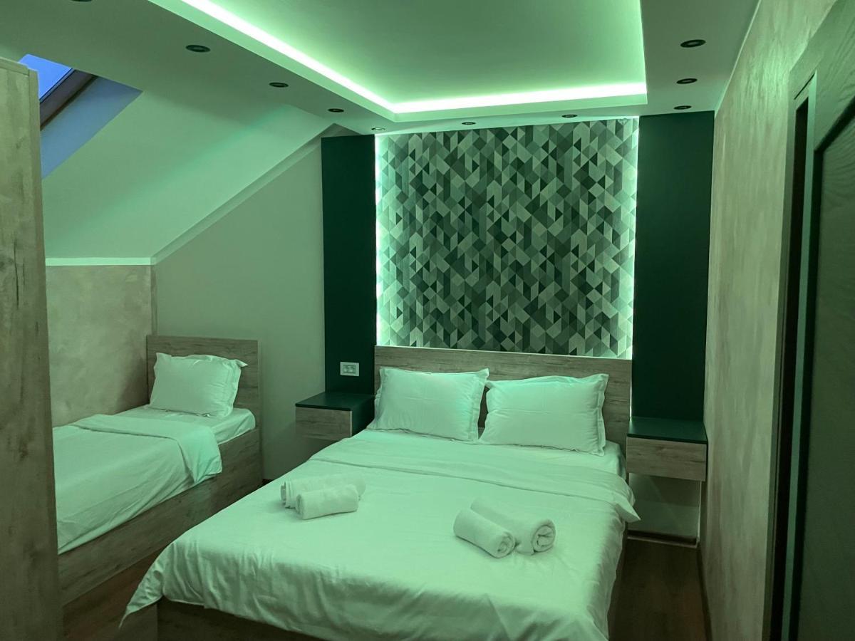 Apartmani Mali Vikend Belgrad Exteriör bild