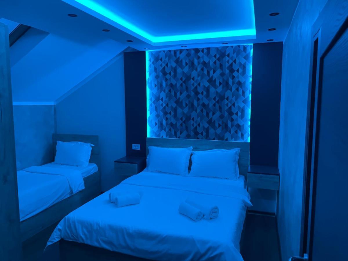 Apartmani Mali Vikend Belgrad Exteriör bild